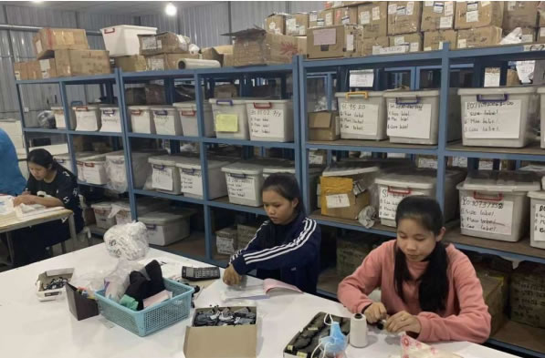 Accessory Warehouse2